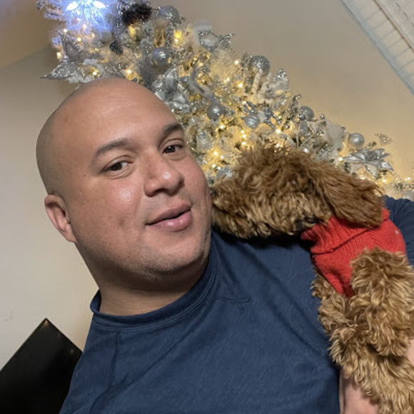 Profile Picture of Julio josé Jauregui recio (@july2024) on Poshmark