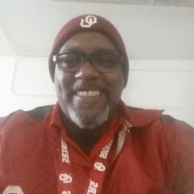 Profile Picture of Darrell Warren (@dw2much4u) on Twitter