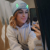 Profile Picture of Alexa Graff (@smexxilexy93) on Youtube