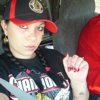 Profile Picture of Alyssa Plotke (@gloworm714) on Twitter