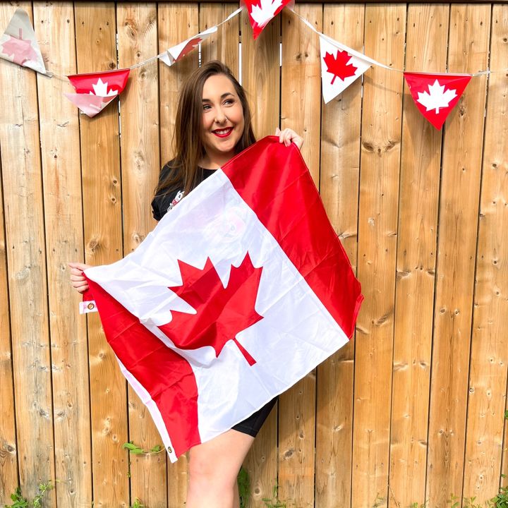 Profile Picture of Louise | travel & lifestyle (@louisewarearmstrong) on Tiktok
