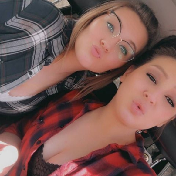 Profile Picture of Cali Wright (@caliwright729) on Poshmark