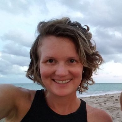 Profile Picture of Nicole Travis Loper (@Nicloper16) on Twitter