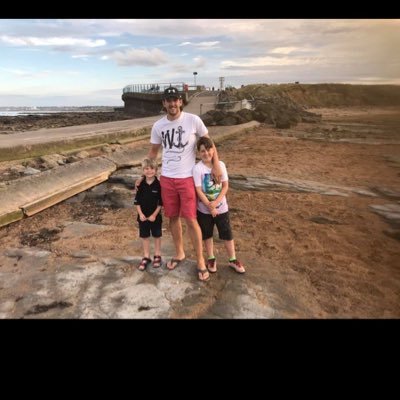 Profile Picture of Adam Reynolds (@adamreynolds44) on Twitter