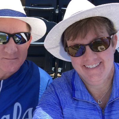 Profile Picture of Cindy McConnell (@CindyMc1324) on Twitter