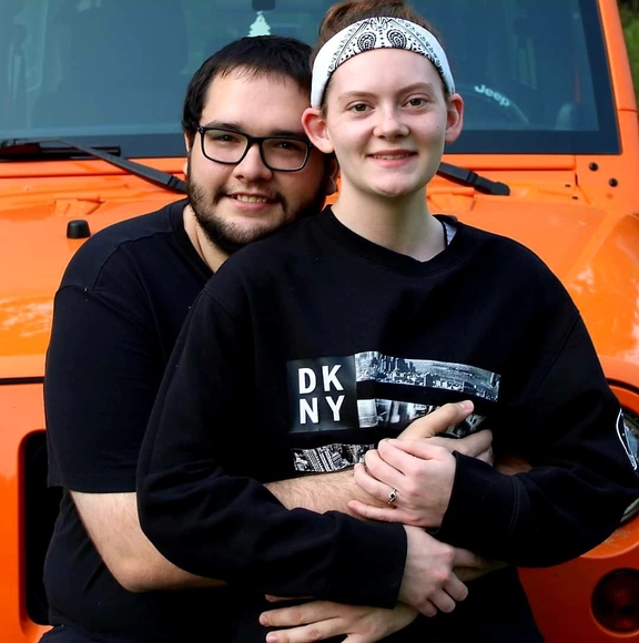 Profile Picture of Alex Britton (@alex_britton) on Poshmark