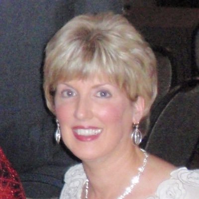 Profile Picture of Anne Marie Mullin (@MullinAnneMarie) on Twitter