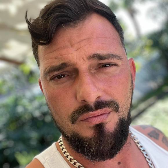 Profile Picture of Marc Small (@cramsmall) on Poshmark