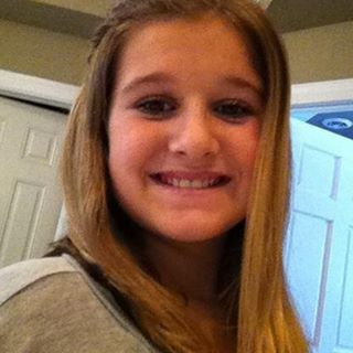 Profile Picture of Alyssa Sharkey (@alyssa.sharkey.16) on Facebook