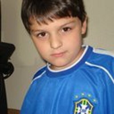 Profile Picture of Andrew R Borriello (@AndRecaEllo) on Twitter