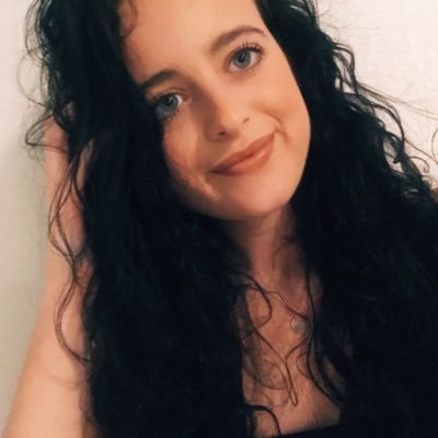 Profile Picture of Kallie Daniel (@kallieanndaniel) on Twitter