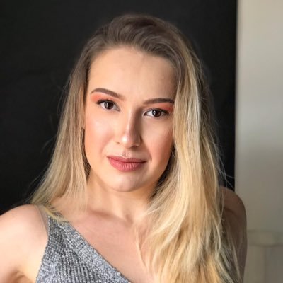 Profile Picture of Gabriella Ribeiro (@gabi_gribeiro) on Twitter