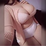 Profile Picture of meera_singh9898 (@meera_singh9898) on Instagram