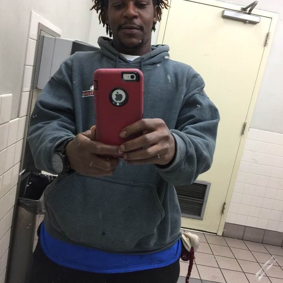 Profile Picture of Trell Millender (@millboy) on Poshmark