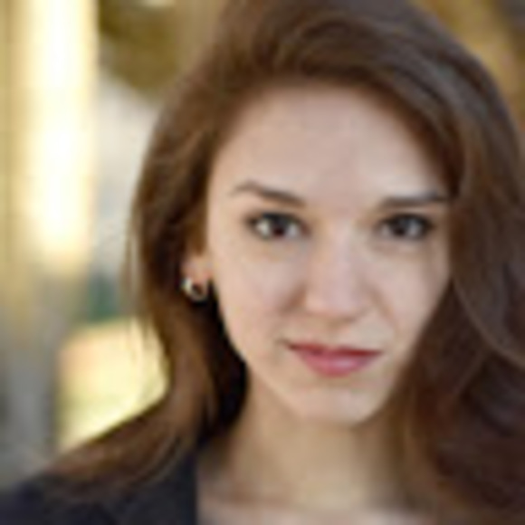 Profile Picture of Paula Castanos (@paulacastanos) on Poshmark