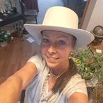 Profile Picture of Janet Reiss (@janet.reiss) on Facebook