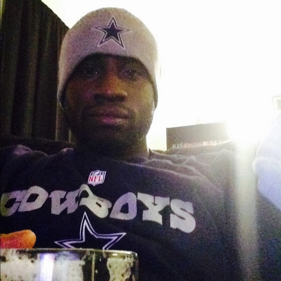 Profile Picture of Vincent Mcrae (@vincentcorey) on Poshmark