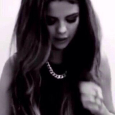 Profile Picture of Sophia. (@SophiaMitchNYE) on Twitter