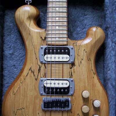 Profile Picture of Ken Francis (@FrancisGuitars) on Twitter