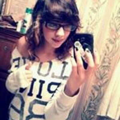 Profile Picture of Shelley Maxham (@Ardella40062) on Twitter