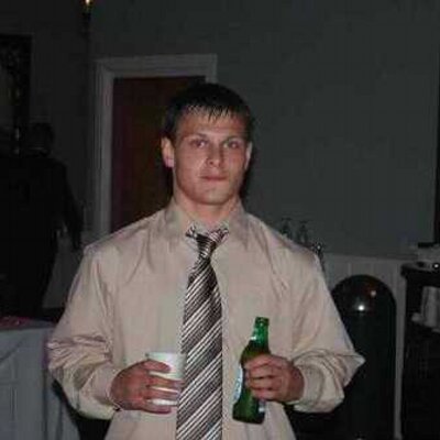 Profile Picture of James Wiegand (@taylor92989) on Twitter