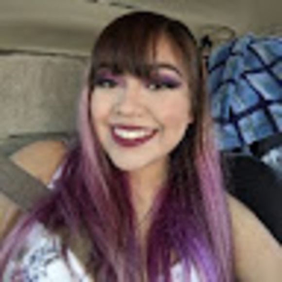 Profile Picture of Sandra Tinoco (@vtinoco310) on Poshmark