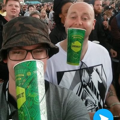 Profile Picture of Jason Hackney (@jasepscfc) on Twitter