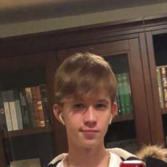 Profile Picture of Michael Boyko (@mishaboyko) on Poshmark