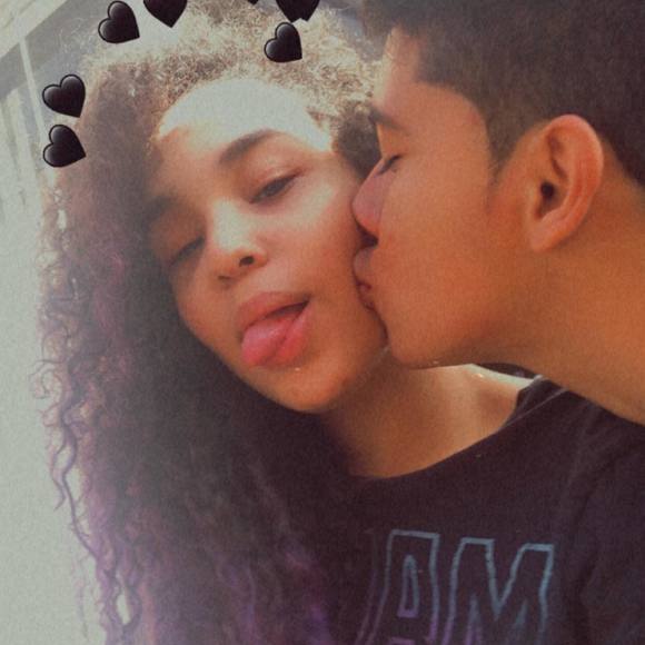 Profile Picture of Destiny Roker (@destinyroker) on Poshmark