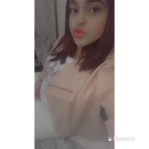 Profile Picture of Sowy michell Gutierrez (@sowygutierrez27) on Poshmark