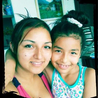 Profile Picture of Carolina Urrego (@af8db1bca1da438) on Twitter