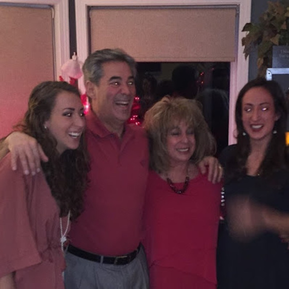 Profile Picture of Mary Battistone (@maryjbattistone) on Poshmark