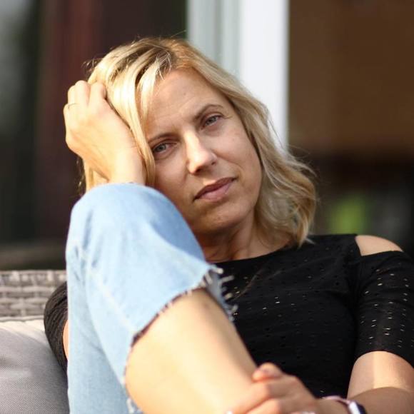 Profile Picture of Martina Neupauer (@martinaneupauer) on Poshmark