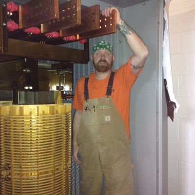 Profile Picture of Randall Chandler (@RandallChanChan) on Twitter