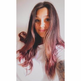 Profile Picture of Hannah Larsen (Ashbridge) (@hannah.ashbridge.5) on Facebook