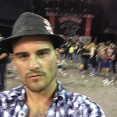 Profile Picture of Gino (@GinoGinocima25) on Twitter