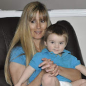 Profile Picture of Kim Dwight (@firelightglow) on Youtube