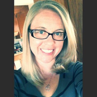 Profile Picture of Mandy Earnest (@Manduh_4) on Twitter