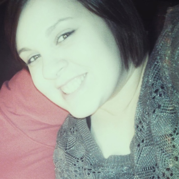 Profile Picture of Sarah Eilert (@sarahparthene08) on Poshmark