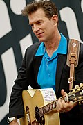 Profile Picture of Chris Isaak - Wikipediaon Wikipedia