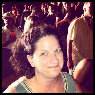 Profile Picture of Cheryl Ayers (@CherylShayne) on Twitter