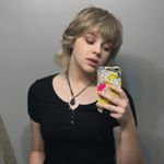 Profile Picture of Winnie (@yick.yack.yuck) on Instagram