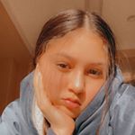 Profile Picture of J O A N N A   H O Y L E (@joanna.hoyle) on Instagram