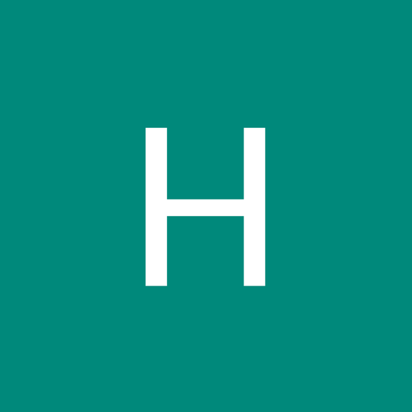 Profile Picture of Henny Karbowiak (@karbowiakh) on Poshmark