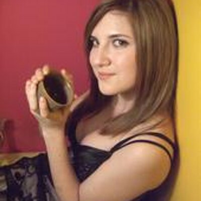 Profile Picture of Stacey Stuck (@staceylovesalan) on Twitter