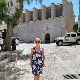 Profile Picture of Gillian Weiss (@gillian.weiss.5) on Facebook