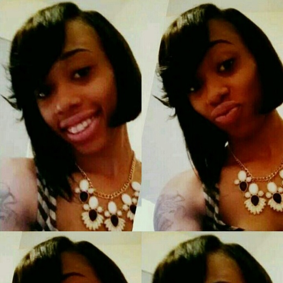 Profile Picture of Markita Moorer (@unordinarykitaa) on Poshmark