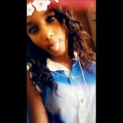 Profile Picture of Eloisa Lopes (@EloisaLopes18) on Twitter