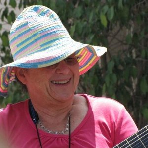 Profile Picture of Canyonellen (@canyonellen) on Myspace