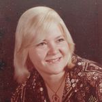 Profile Picture of Candace Huff Wilcox (@howlerw) on Instagram